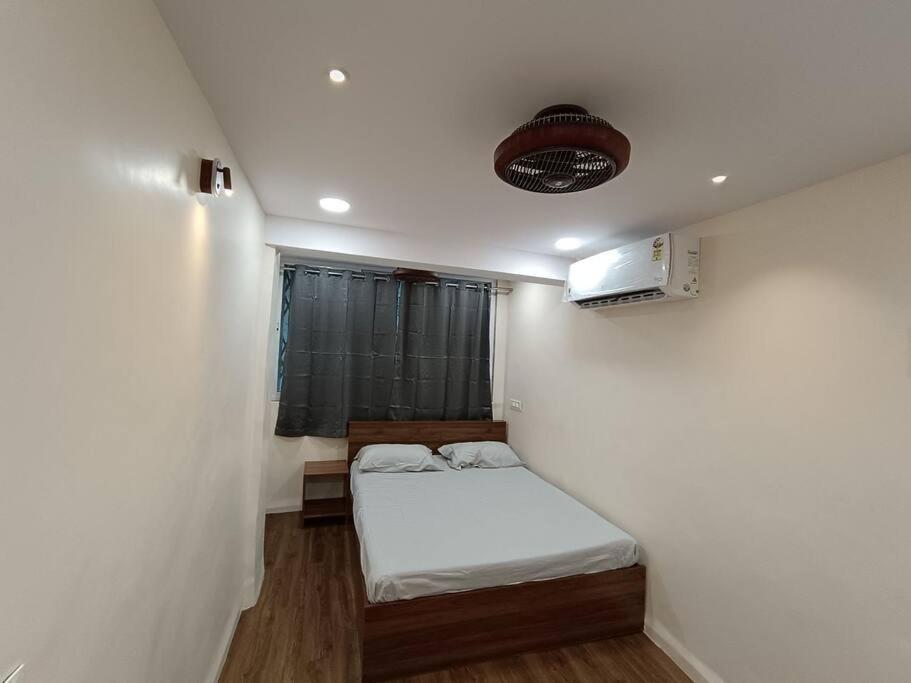 Private Studio Apartment In South Mumbai'S Heart Exterior photo